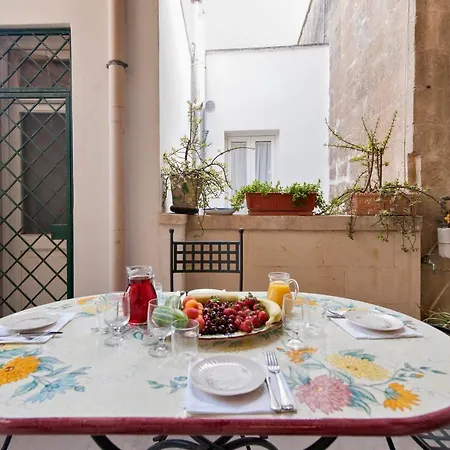 Dimora Corte Lubelli Frühstückspension Lecce