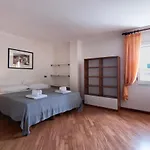 Alojamento de Acomodação e Pequeno-almoço Dimora Corte Lubelli Lecce