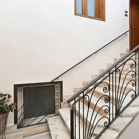 Dimora Corte Lubelli B&B