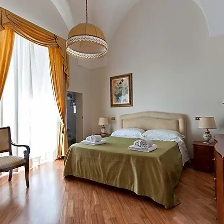 Alojamento de Acomodação e Pequeno-almoço Dimora Corte Lubelli Lecce