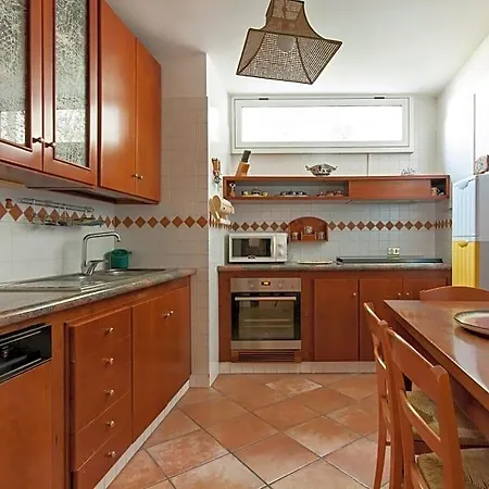Alojamento de Acomodação e Pequeno-almoço Dimora Corte Lubelli 4*