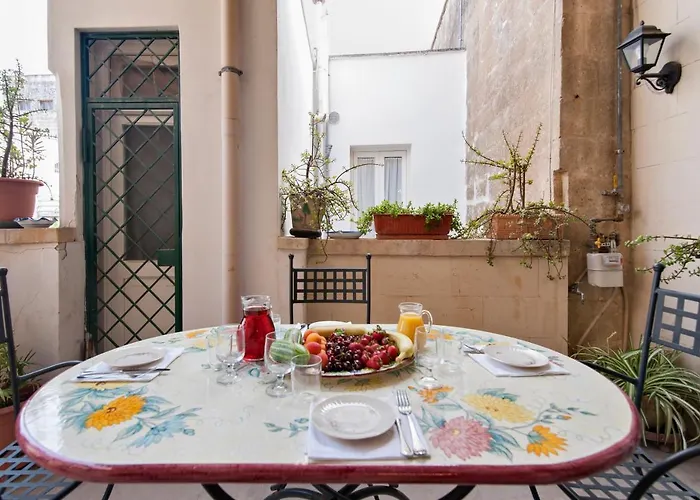 Dimora Corte Lubelli Couette-café Lecce